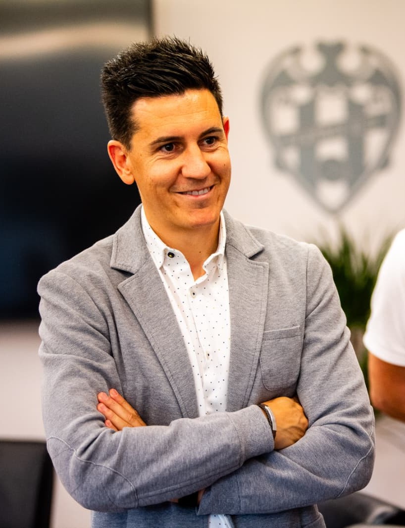 Toni Calvo